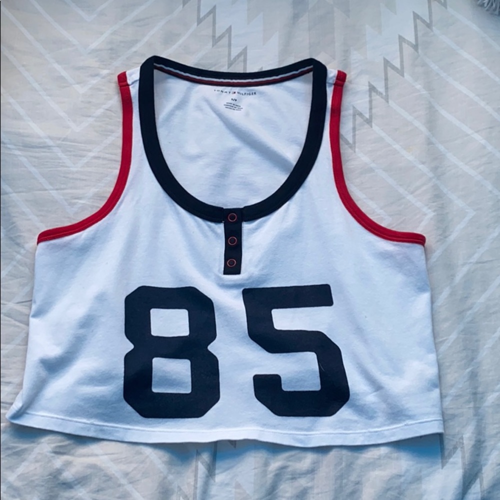 tommy hillfiger crop top